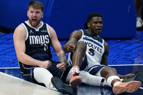 乐鱼体育官网-东契奇在热火比赛中重返赛场，爆冷引发热议！的简单介绍